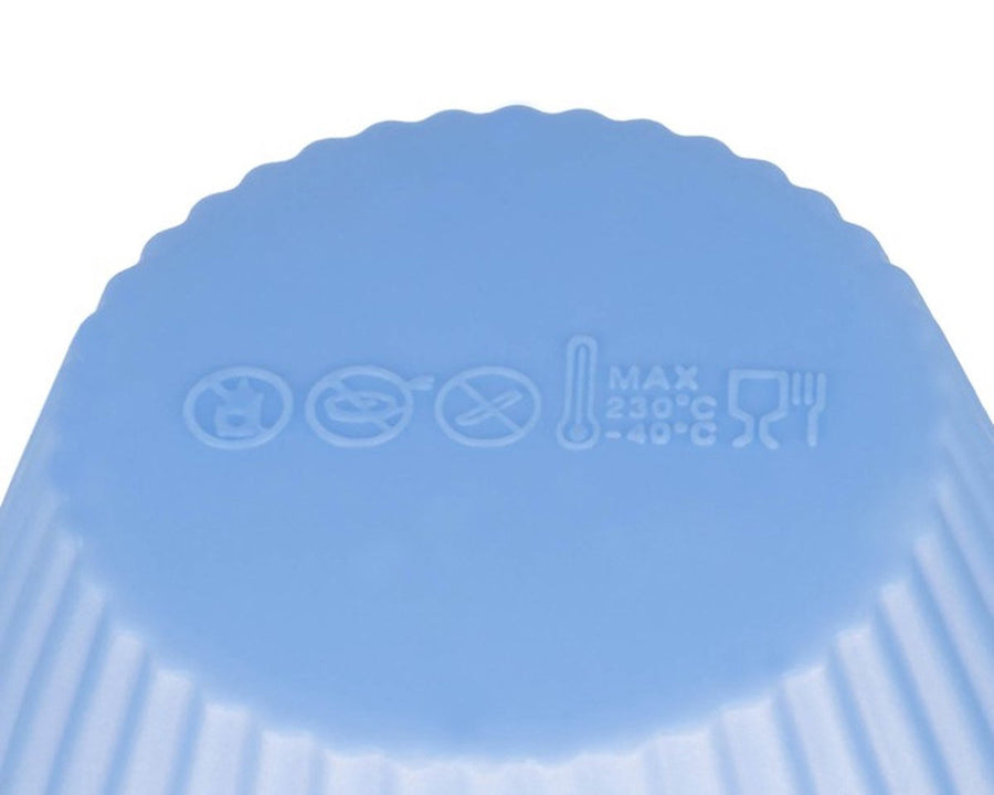 Baking tray + 12 silicone moulds