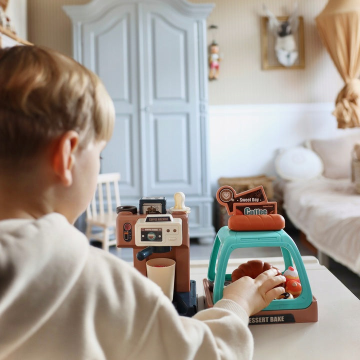 Ariko Speelgoed koffiemaker met gebaksvitrine - 40 delig - espresso machine - met water, licht en geluid - inclusief batterijen