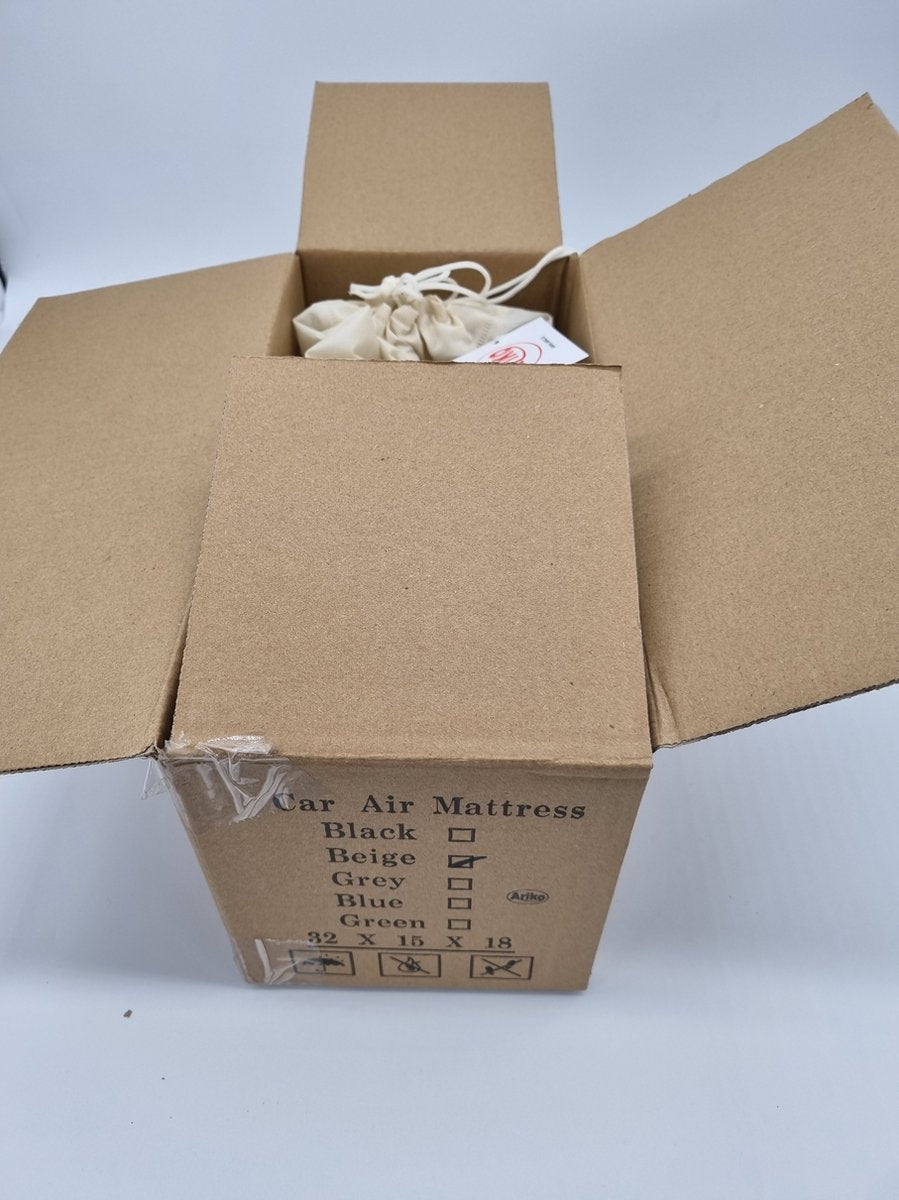 Ariko Comfortabel Opblaasbaar Matras voor Auto - Inclusief Elektrische Luchtpomp en Kussens - Ideaal voor Camping - Transporttas Inbegrepen - Beige