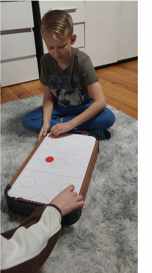 Ariko Airhockey Tafel - Krachtige Luchtventilator - 2 Pucks - 2 Bounchers - Met Scoreboard - Rood
