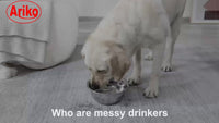 Ariko Drinkbak voor Huisdieren - Anti Lek en Spatvrij - Hygiënisch - Antislip - Vertraagd Drinken - Voorkomt Waterverontreiniging - Robuust - 1,5 Liter - Inclusief Opvouwbare Reisdrinkbakje