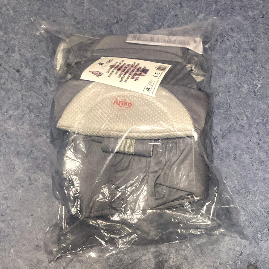 Ariko Ergonomische Draagzak Baby 15 in 1 - Draagzak Tot 25 kg - Baby drager - Baby carrier - Multifunctioneel - Grijs