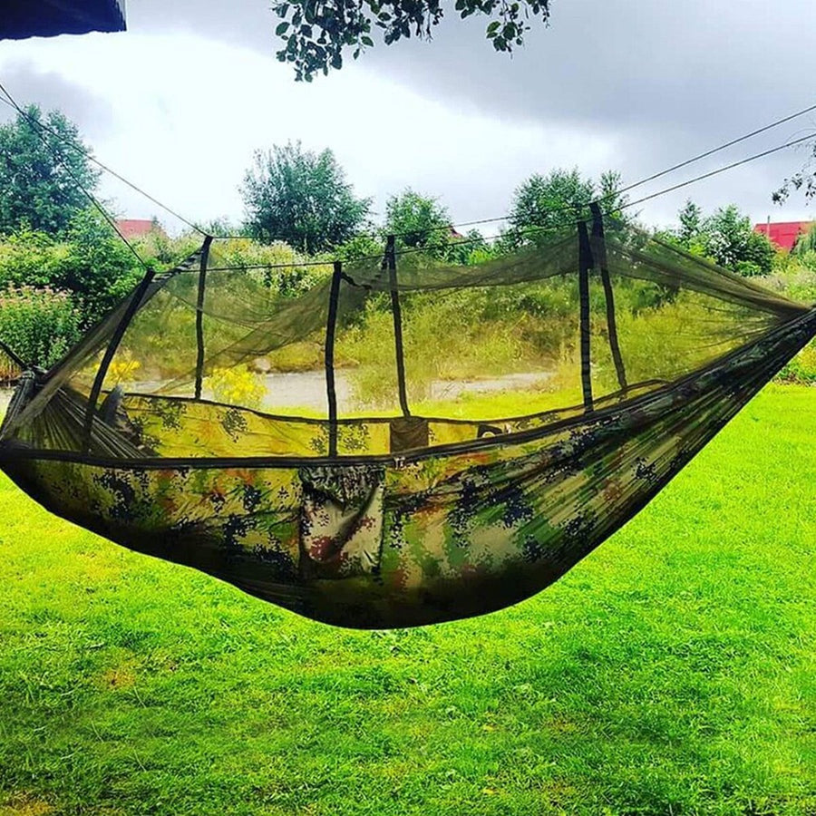 Ariko Hangmat met Muggennet in Camouflage stijl - Moskito - Hangmat - Muggennet - Klamboe Tent - Slaapmat - Muskietennet - Muskietengaas - Campingbedje - Slaapzak - Zwevend - 150KG - Camouflage